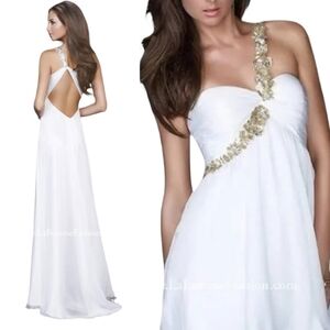 La Feme Grecian White With Gold Crystals Floor-Length A-Line Gown. Size 0